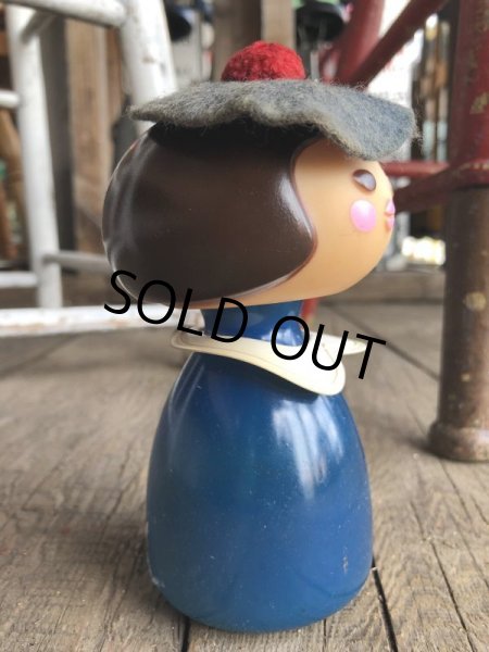 画像4: 70s Vintage AVON Small World Bottle (B091) (4)