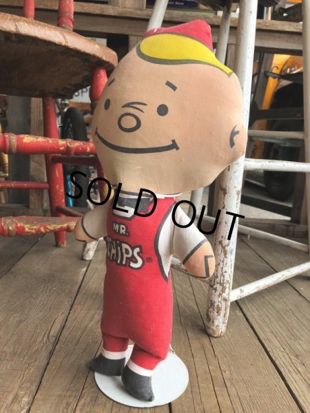画像2: Vintage MR.CHIPS Potato Chip Pillow Doll (B082) (2)