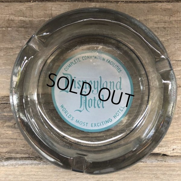 画像2: Vintage Motel Restaurant Ashtray / Disneyland Hotel (B193)  (2)