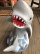 画像9: 1970s Vintage Play Pal JAWS Vinyl Plastic Bank Hard to Find (B199) (9)