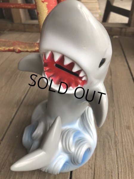 画像9: 1970s Vintage Play Pal JAWS Vinyl Plastic Bank Hard to Find (B199) (9)