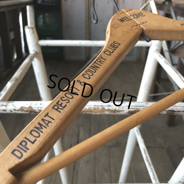 画像2: Vintage Antique Advertising Wood Hanger WELCOM (B240) (2)