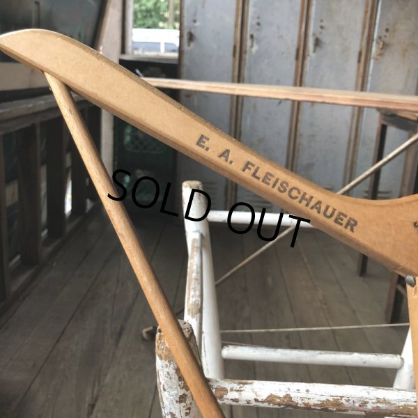 画像2: Vintage Antique Advertising Wood Hanger THE STORE FOR MEN (B267) (2)