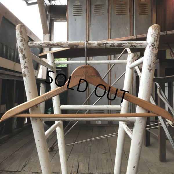 画像4: Vintage Antique Advertising Wood Hanger Hilton Hotel (B247) (4)