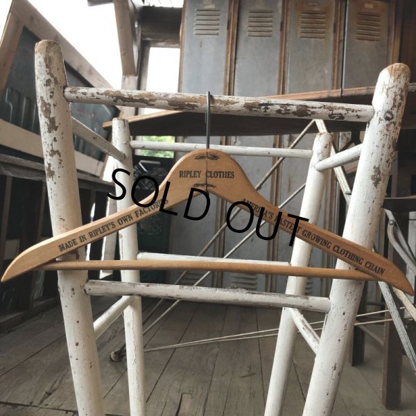 画像4: Vintage Antique Advertising Wood Hanger RIPLEY CLOTHES (B243) (4)