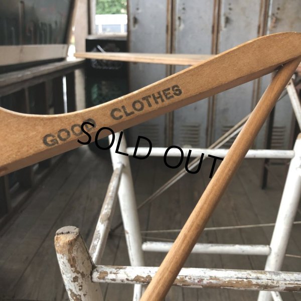画像3: Vintage Antique Advertising Wood Hanger GOOD MAN'S (B262) (3)
