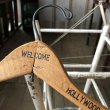 画像1: Vintage Antique Advertising Wood Hanger WELCOM (B240) (1)