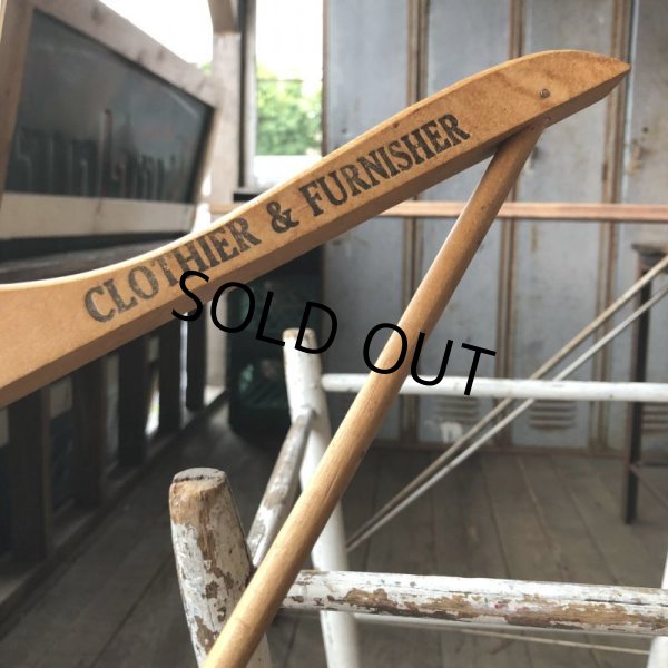 画像3: Vintage Antique Advertising Wood Hanger 157 MAIN ST. (B259) (3)