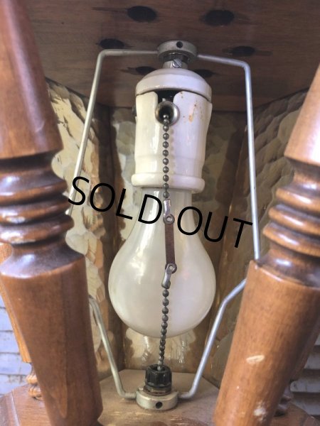 画像19: Vintage Wooden Amber Glass Hanging Swag Lamp (B274) (19)