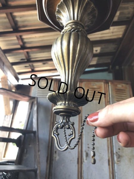 画像5: Vintage Wooden Amber Glass Hanging Swag Lamp (B274) (5)