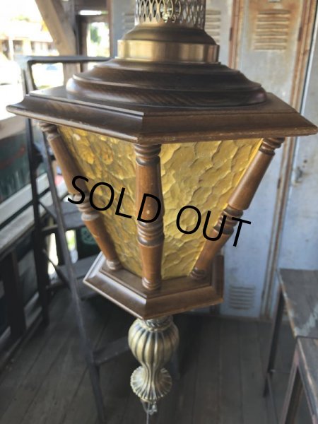 画像3: Vintage Wooden Amber Glass Hanging Swag Lamp (B274) (3)