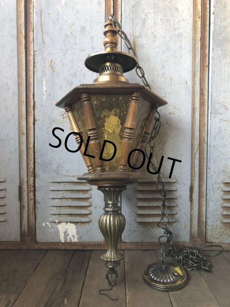 画像9: Vintage Wooden Amber Glass Hanging Swag Lamp (B274) (9)