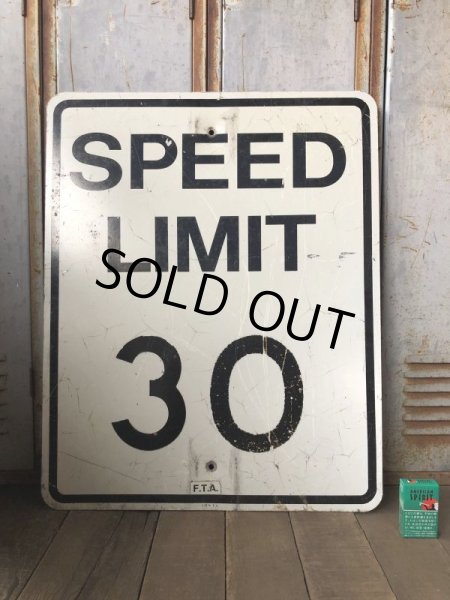 画像1: Vintage Road Sign SPEED LIMIT 30 (B315)  (1)