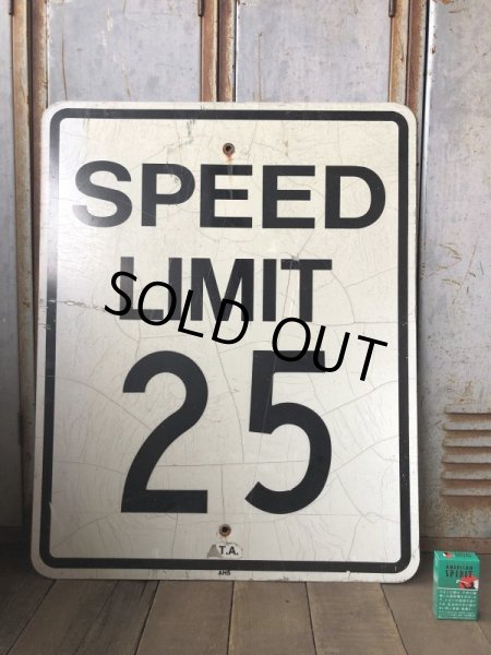 画像1: Vintage Road Sign SPEED LIMIT 25 (B312)  (1)