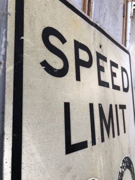 画像2: Vintage Road Sign SPEED LIMIT 30 (B319)  (2)