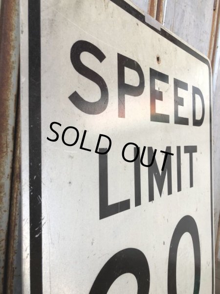 画像2: Vintage Road Sign SPEED LIMIT 20 (B287)  (2)