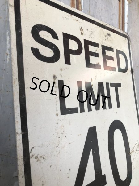 画像2: Vintage Road Sign SPEED LIMIT 40 (B323)  (2)