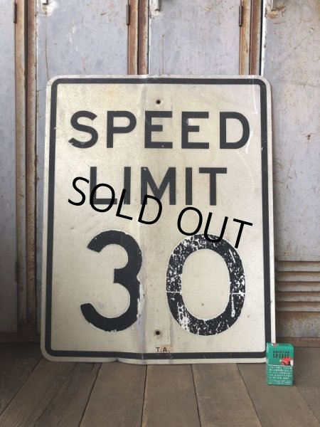 画像1: Vintage Road Sign SPEED LIMIT 30 (B319)  (1)