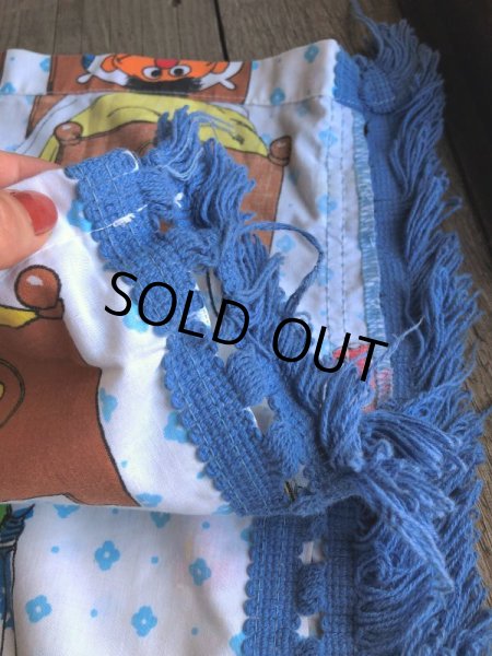 画像3: Vintage Sesame Street Fabric 180x210cm (B397) (3)