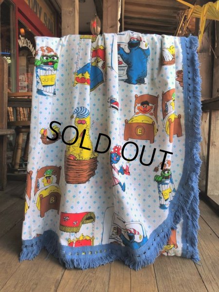 画像1: Vintage Sesame Street Fabric 180x210cm (B397) (1)