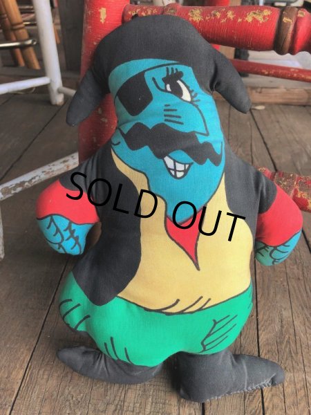 画像2: 70s Vintage Advertising Pillow Doll Dairy Queen Funfighter McDoom(B123)  (2)