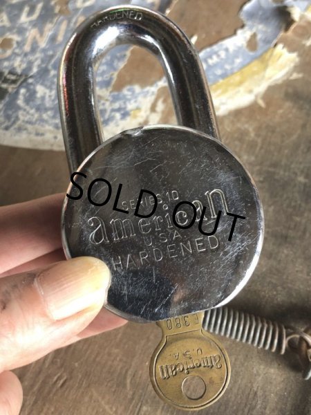 画像9: Vintage American Lock Co Series 10 Hardened Padlock (B404) (9)