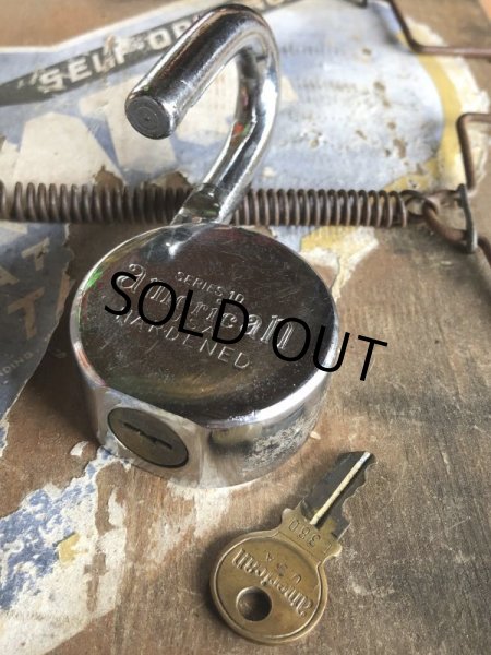 画像5: Vintage American Lock Co Series 10 Hardened Padlock (B404) (5)