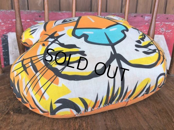 画像6: 60s Vintage Esso Exxon Friends Of The Tiger Pillow Cushion (B415) (6)