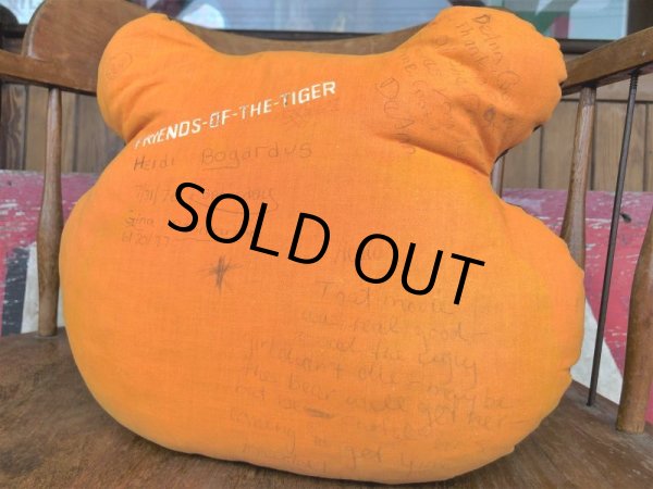 画像4: 60s Vintage Esso Exxon Friends Of The Tiger Pillow Cushion (B415) (4)