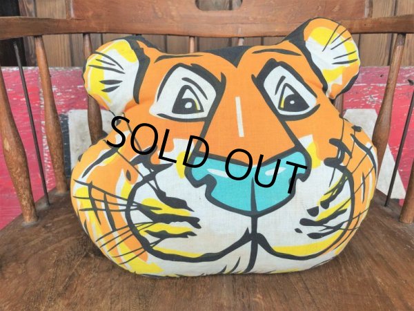 画像1: 60s Vintage Esso Exxon Friends Of The Tiger Pillow Cushion (B415) (1)