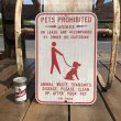 画像1: Vintage Road Sign PETS PROHIBITED (B452)  (1)