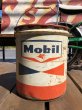 画像1: Vintage Mobil 5GL Motor Gas/Oil Can (B453) (1)