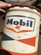 画像5: Vintage Mobil 5GL Motor Gas/Oil Can (B453) (5)