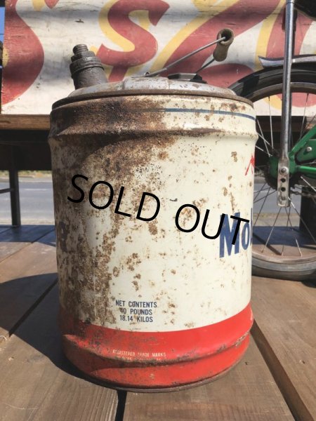 画像2: Vintage Mobil 5GL Motor Gas/Oil Can (B452)  (2)