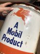 画像7: Vintage Mobil 5GL Motor Gas/Oil Can (S916) (7)