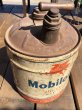 画像6: Vintage Mobil 5GL Motor Gas/Oil Can (S917)  (6)