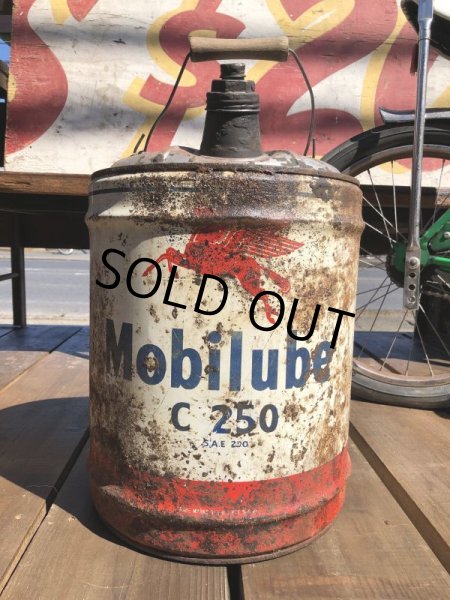 画像1: Vintage Mobil 5GL Motor Gas/Oil Can (B452)  (1)