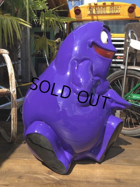 画像2: Vintage Mcdonald's Playland Grimace Statue (B463） (2)