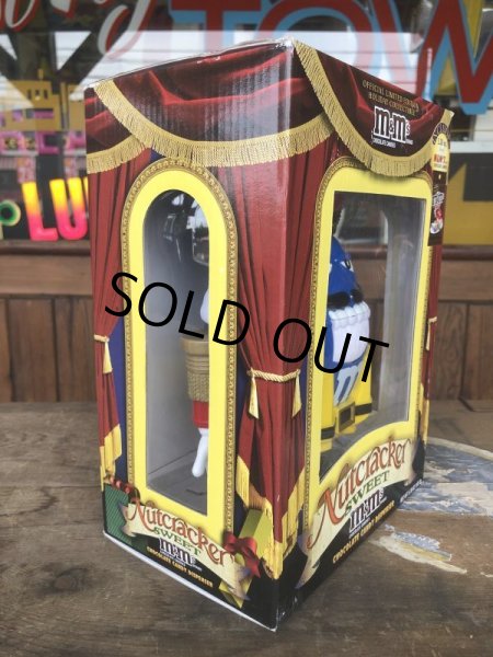 画像2: Vintage M&M's Dispenser Nutcracker Blue (B502)  (2)