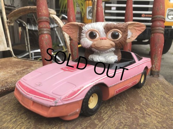 画像1: Vintage 1984 ERTL Gremlins Gizmo PINK Corvette Gizmobile (B521) (1)