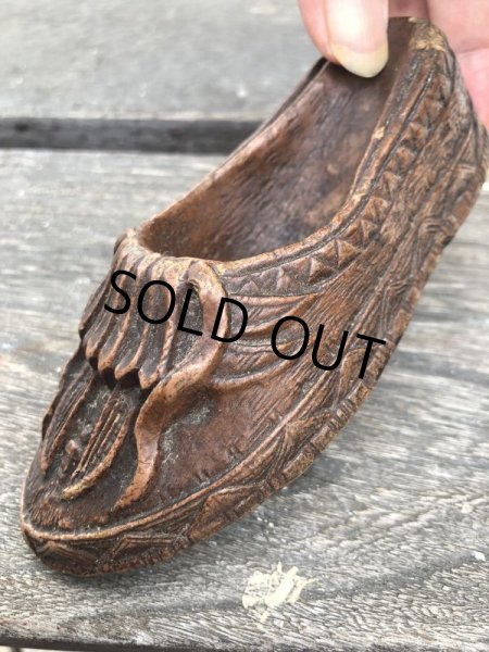 画像7: Vintage Moccasin Brush Holder (B553) (7)