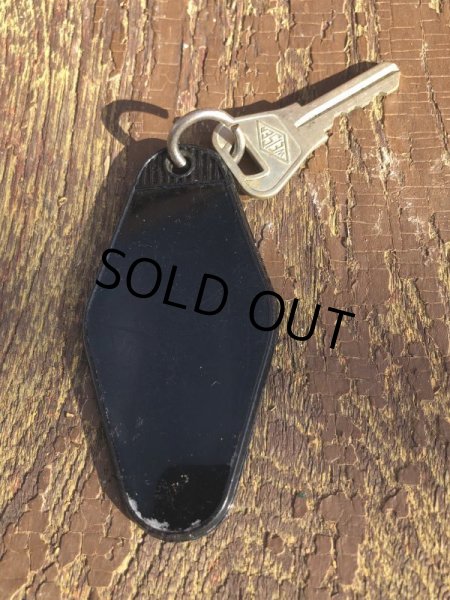 画像2: Vintage Motel Key Caravan Inn #307 (B611) (2)