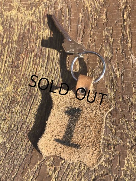 画像2: Vintage Motel Key Red Bay Lodge #1 (B600) (2)