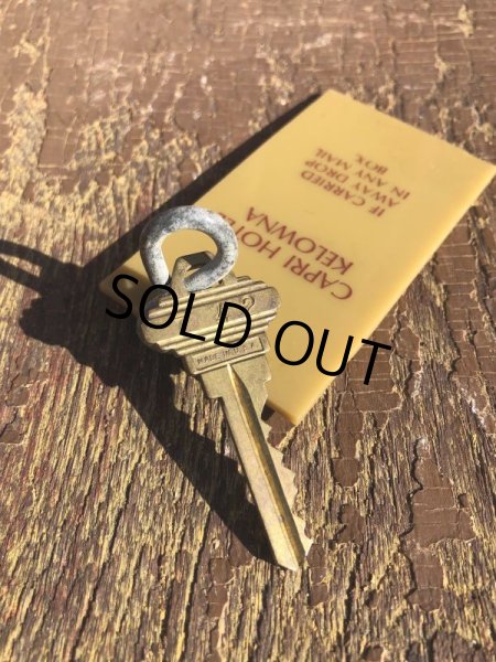 画像3: Vintage Motel Key Capri Hotel #742 (B615) (3)