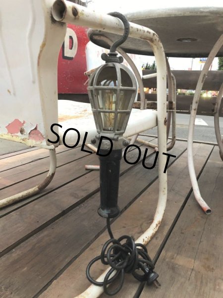 画像1: 30s Vintage Industrial Hanging Trouble Work Lamp Light (661) (1)