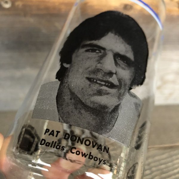 画像4: 70s Vintage BUGER KING / Dr. Pepper Glass NFL Dallas Cowboys Pat Donovan (G047) (4)
