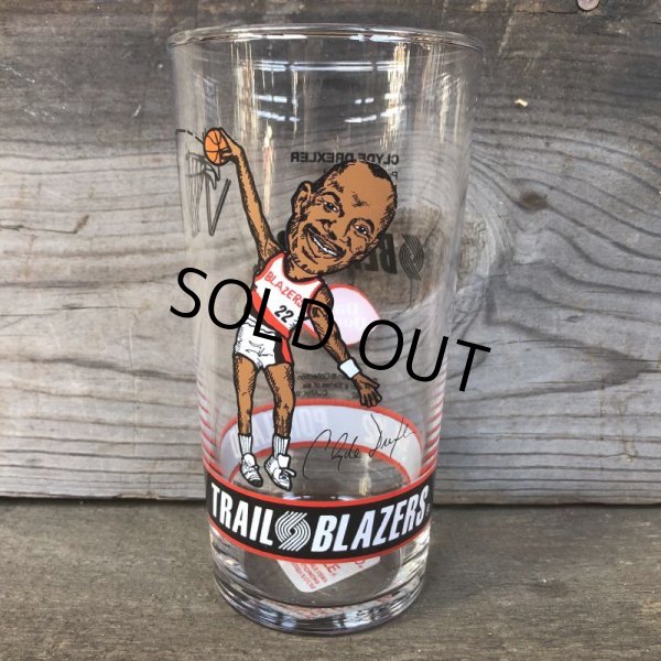 画像1: Vintage Dairy Queen Glass NBA Portland Trail Blazers '91-'92 CLYDE DREXLER (G001) (1)