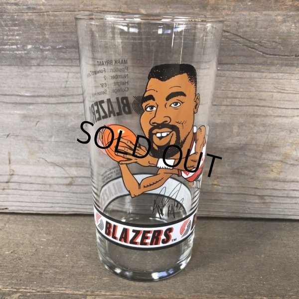 画像1: Vintage Dairy Queen Glass NBA Portland Trail Blazers '93-'94 MARK BRYANT (G016) (1)