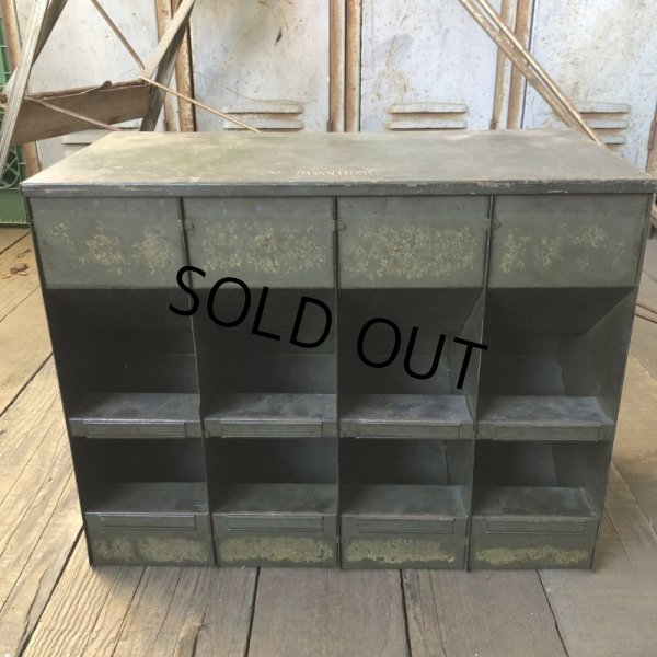 画像6: 40s Vintage LYON Mettal Tool Cabinet (B666) (6)