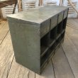 画像2: 40s Vintage LYON Mettal Tool Cabinet (B666) (2)